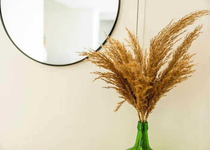 別荘 House Side Oasis *