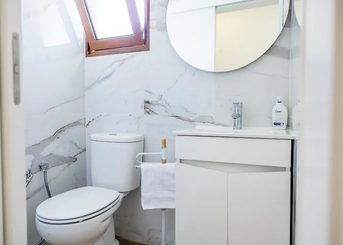 別荘 House Side Oasis *